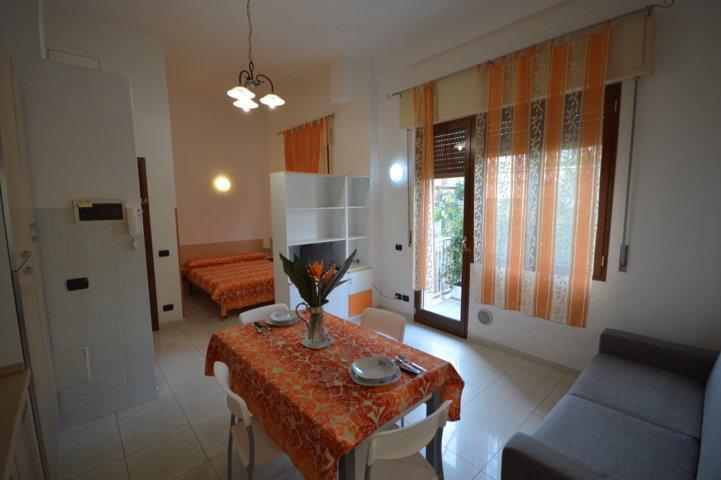 Riva Beach Apartment ريفا ليجوري المظهر الخارجي الصورة