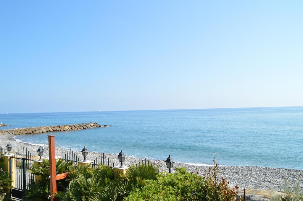 Riva Beach Apartment ريفا ليجوري المظهر الخارجي الصورة